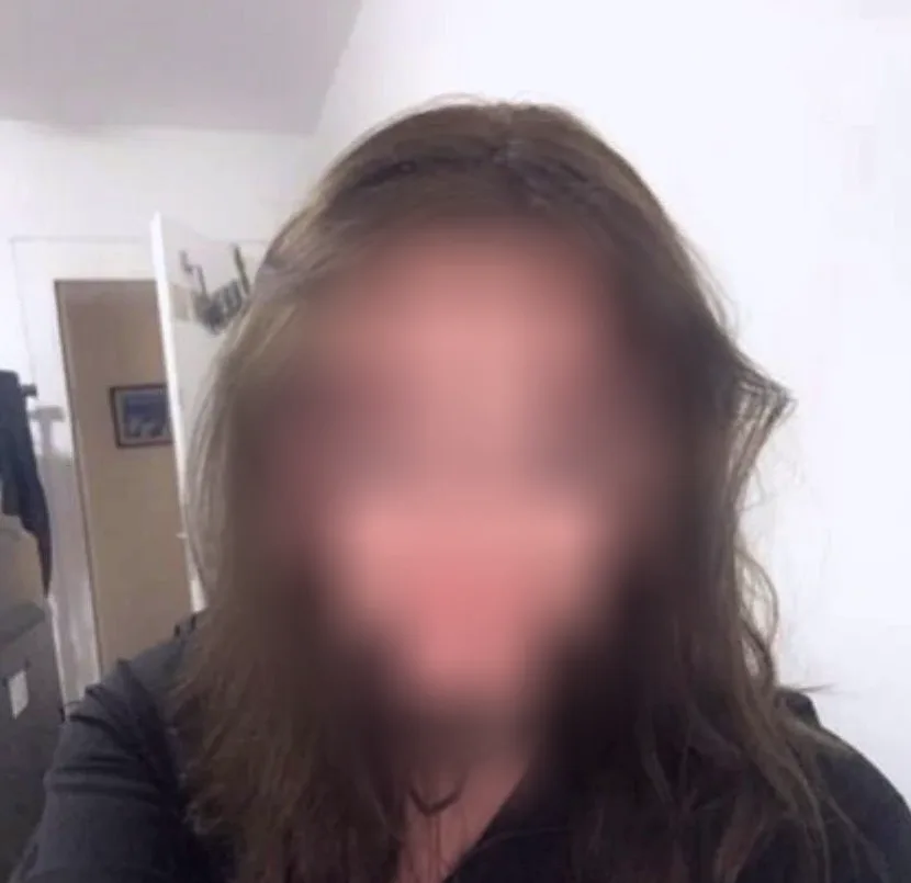 Yesenia, 25 años